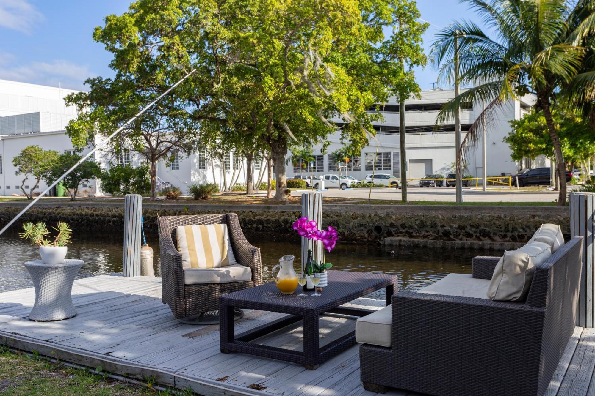 Riverwalk Villa I Private Dock & Hot Tub Fort Lauderdale Exterior photo